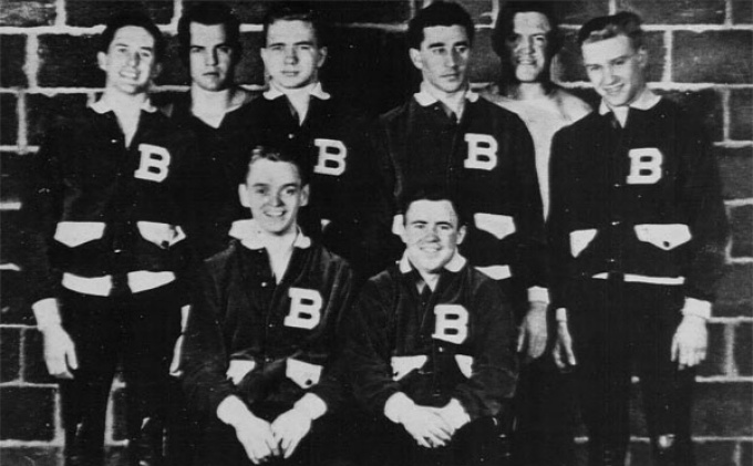 1934 wrestling team. 