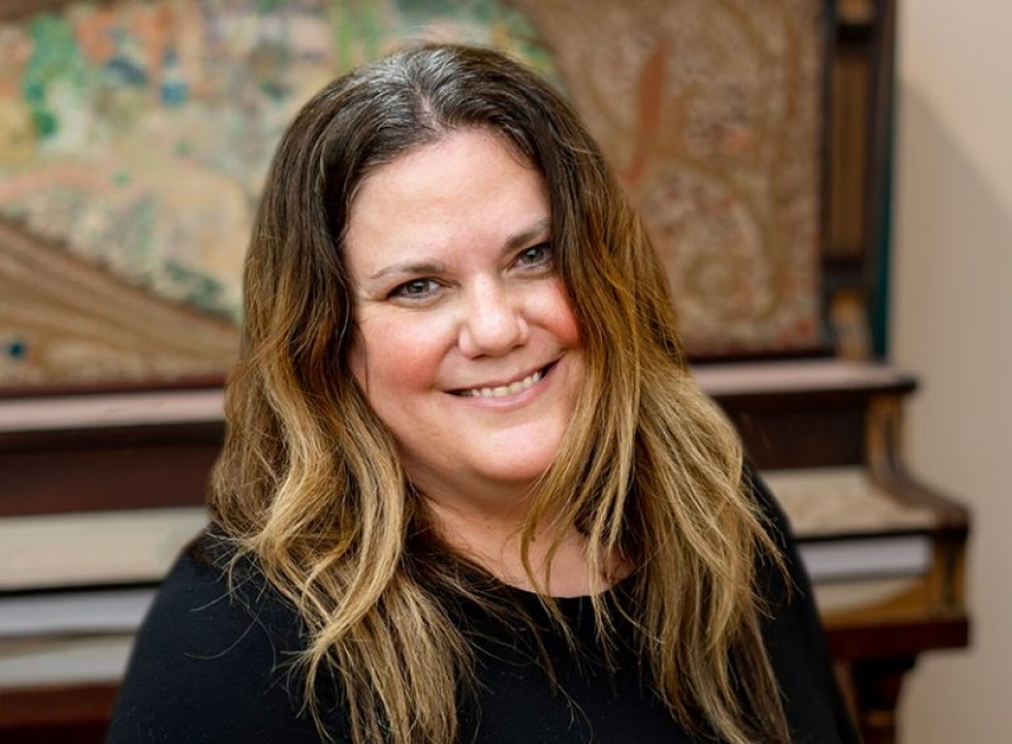 Sara Loviza headshot. 