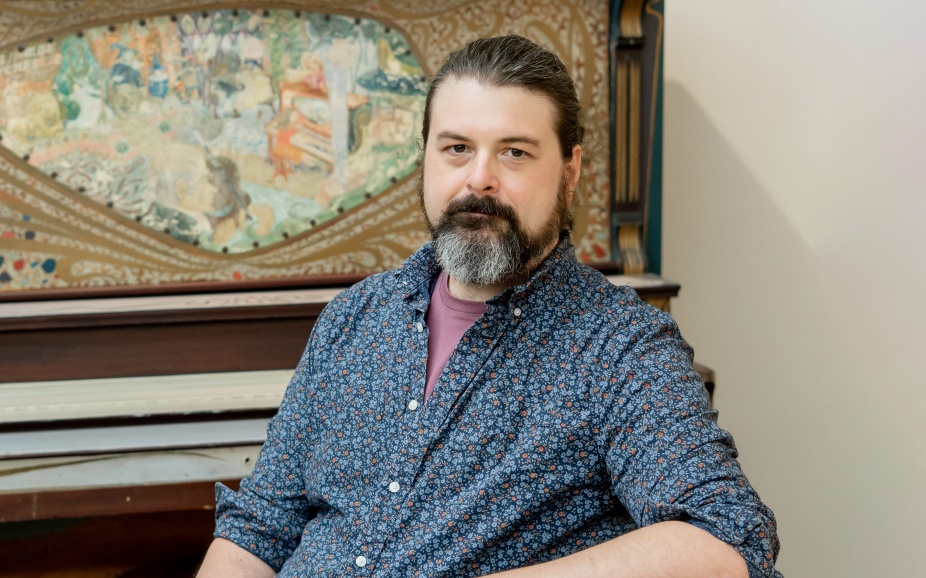 Josh Gordon headshot.