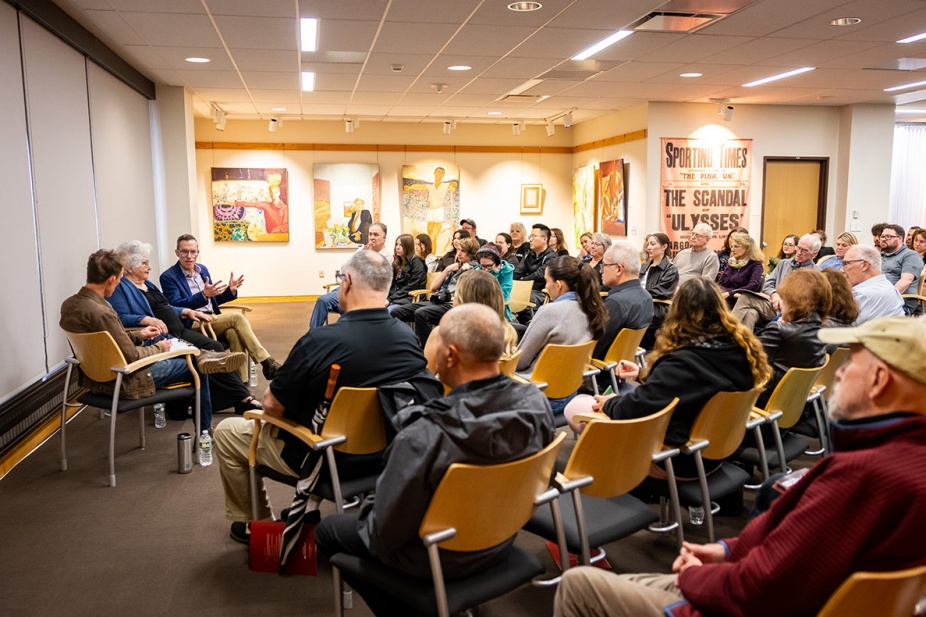 Wide angle shot of the Paradise Falls keynote presentation. 