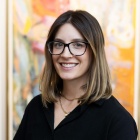 Leslie Feldballe headshot. 