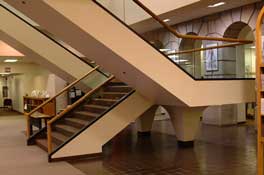 photo of HSL main staircase circa 2003